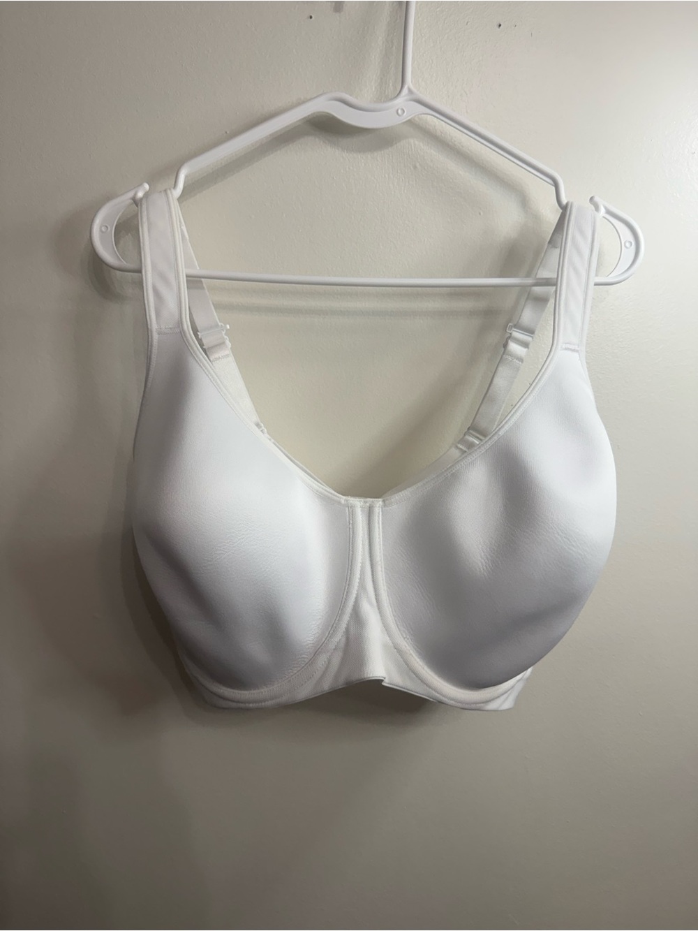 Chantelle underwire bra size 38G(DDDD)